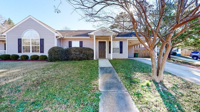 property at 104 Queens Ct