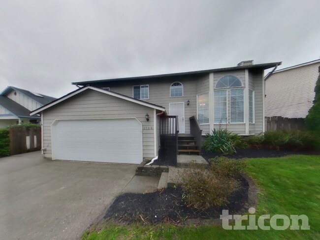 property at 27318 Country Pl NW