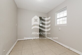 6113 E 153 St in Grandview, MO - Building Photo - Building Photo