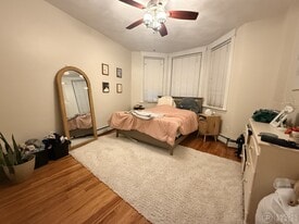 65 Park Dr in Boston, MA - Building Photo