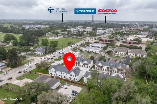 1510 Kaliste Saloom Rd in Lafayette, LA - Building Photo - Building Photo