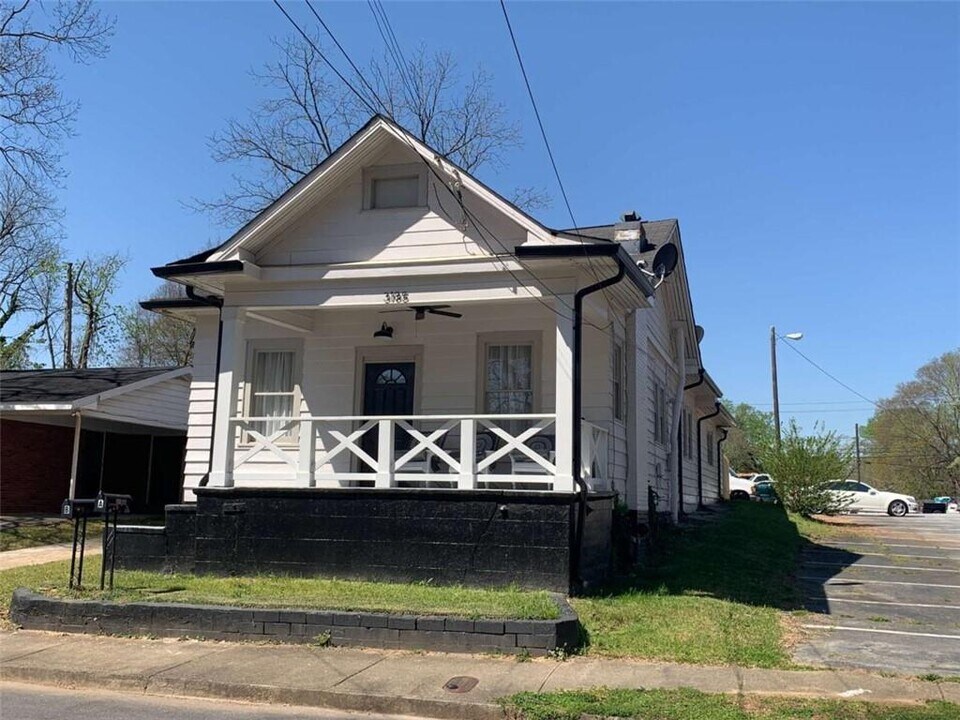3185 Jackson St in Atlanta, GA - Building Photo