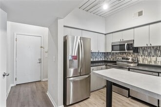 2411 W Horatio St in Tampa, FL - Building Photo - Building Photo