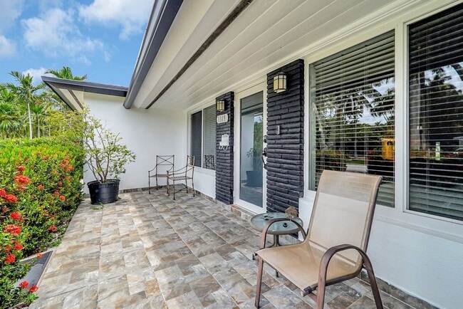 property at 1319 Buchanan St