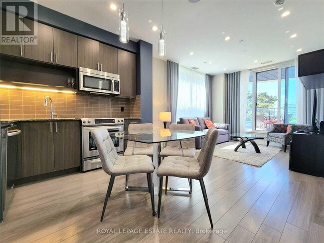 property at 18-218 Graydon Hall Dr