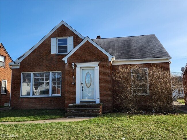 property at 3900 Warrendale Rd