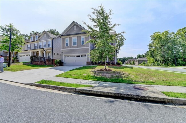 2409 Ivy Meadow Ln in Buford, GA - Building Photo - Building Photo
