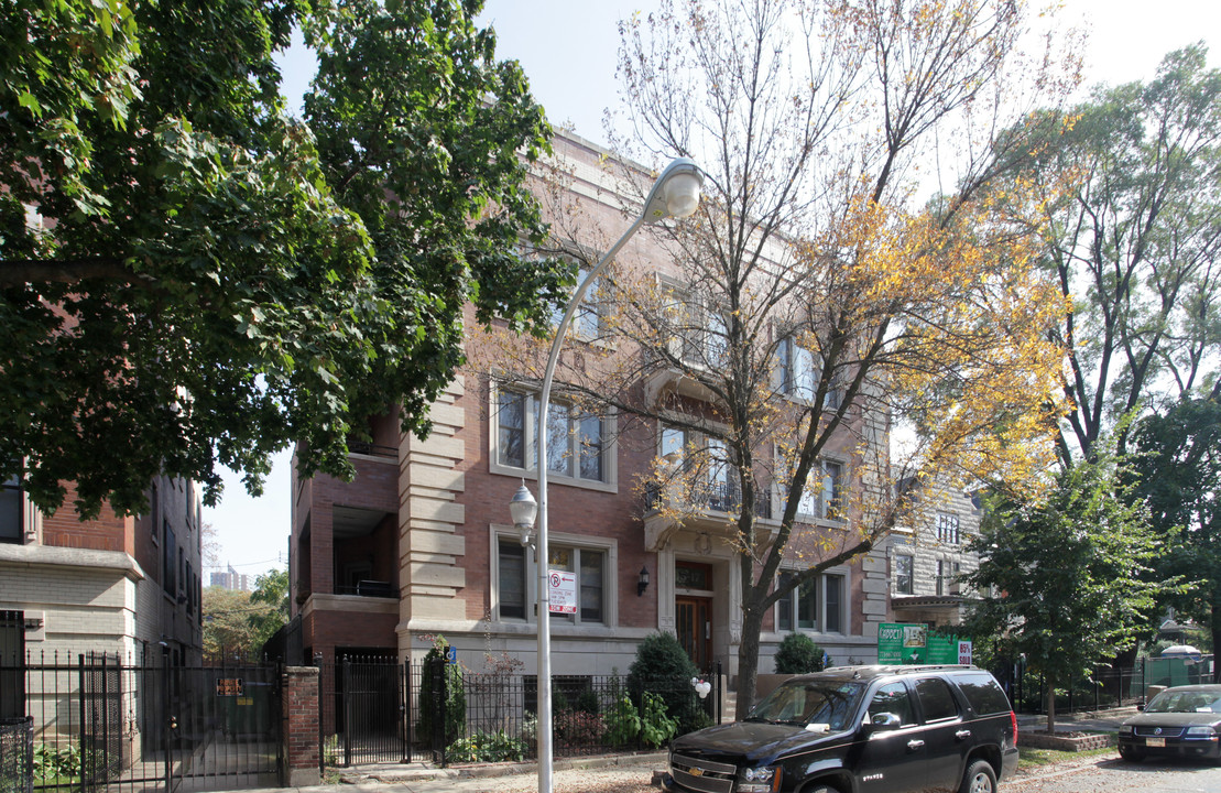 The Abbey in Chicago, IL - Building Photo