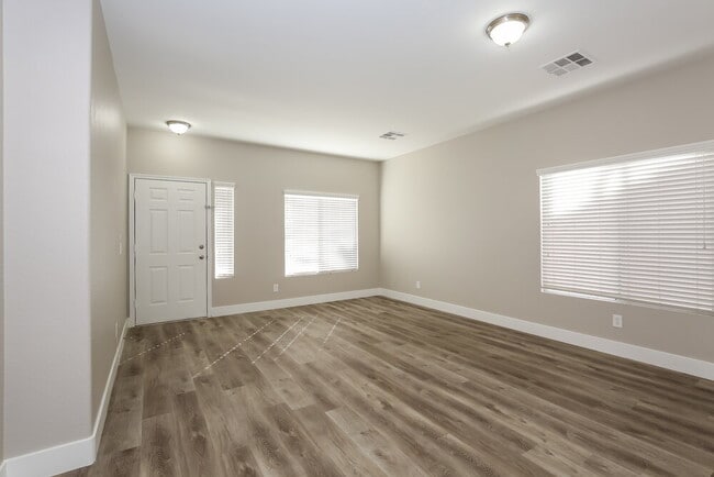 3802 Caribbean Blue Ave in North Las Vegas, NV - Building Photo - Building Photo