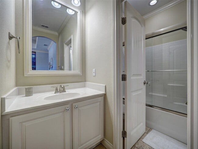 property at 204 Black Diamond Rd