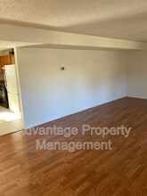 25098 Pleasant Hill Dr in Corvallis, OR - Building Photo - Building Photo
