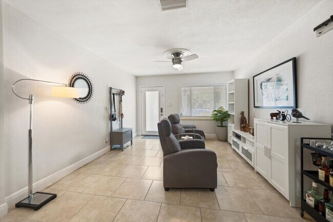 2314 W Dewey St in Tampa, FL - Foto de edificio - Building Photo