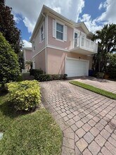 1382 Dakota Dr in Jupiter, FL - Building Photo - Building Photo