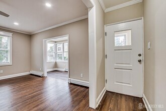 93 Player Ave in Edison, NJ - Building Photo - Building Photo