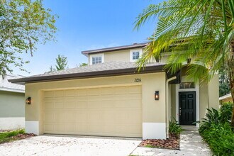 7814 Citrus Blossom Dr in Land O Lakes, FL - Building Photo - Building Photo
