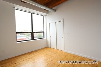 76 Lafayette St in Salem, MA - Building Photo - Building Photo