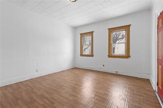 9 Fien St in Rochester, NY - Foto de edificio - Building Photo