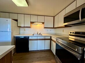 85 Brainerd Rd, Unit 303 in Boston, MA - Building Photo - Building Photo