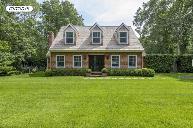 18 Country Ln