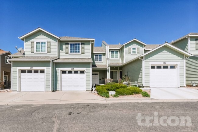 property at 667 Hailey Glenn View