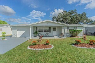 3126 Matchlock Dr in Holiday, FL - Building Photo