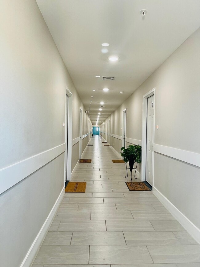 8218 Casa Verde Rd in Laredo, TX - Building Photo - Building Photo