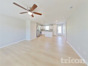 4114 S Downs Cir in White House, TN - Building Photo - Building Photo