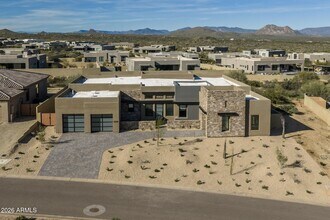 13290 E la Junta Rd in Scottsdale, AZ - Building Photo - Building Photo