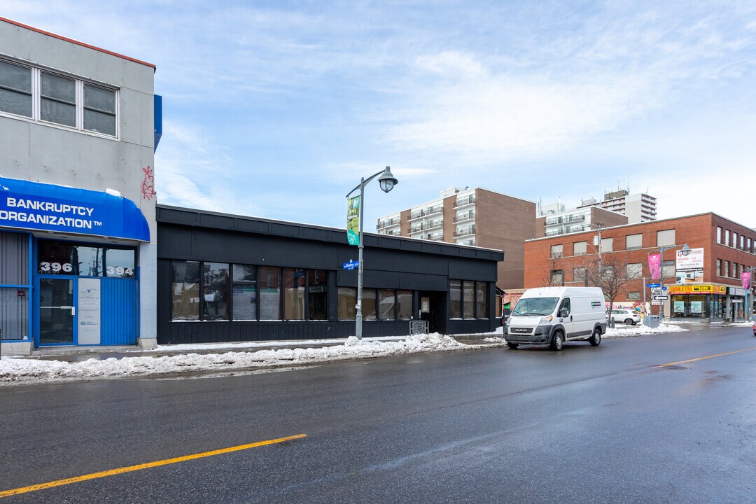 James House in Ottawa, ON - Building Photo