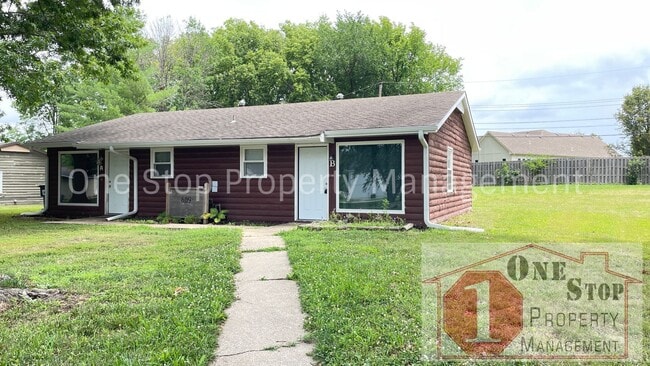 property at 609 NW Fieldcrest Dr