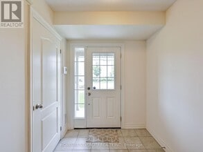 23 Temple Manor Rd in Brampton, ON - Building Photo - Building Photo