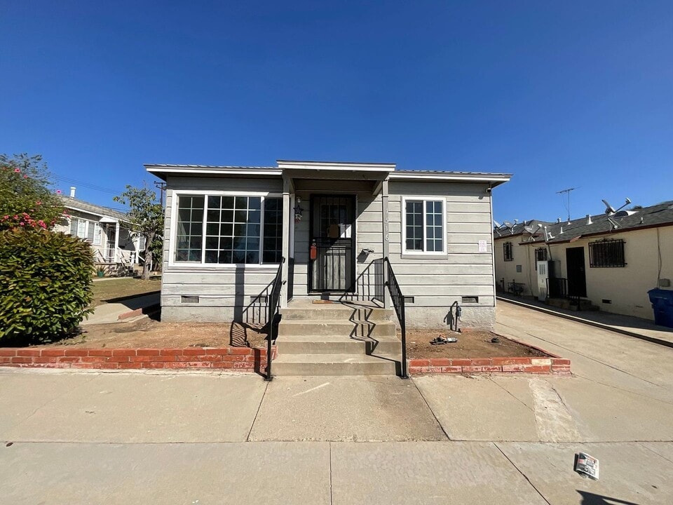 1516 W Beverly Terrace in Montebello, CA - Building Photo