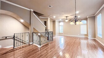 2418 Ralph St in Houston, TX - Building Photo