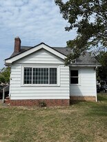 21431 North St in Euclid, OH - Building Photo