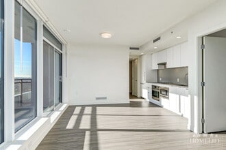 13675-1107A 107A Ave in Surrey, BC - Building Photo - Building Photo