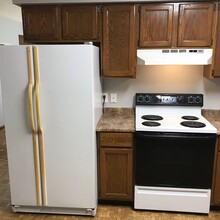 509 Jenkran St, Unit #5 in Morrison, IL - Building Photo - Building Photo