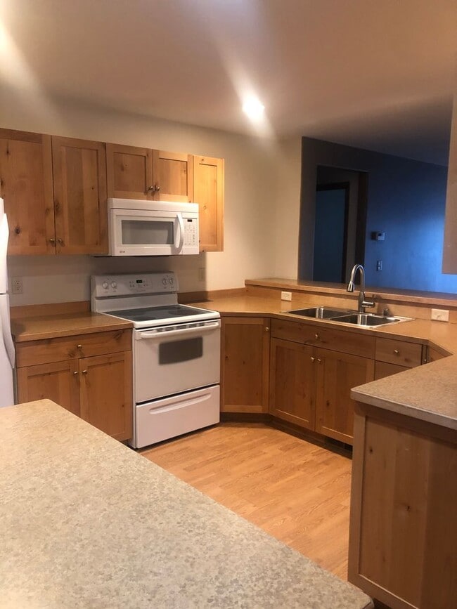 property at 2963 Warbler Way