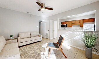 5424 101st St in Jacksonville, FL - Building Photo