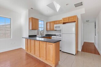 621 N 33rd St in Philadelphia, PA - Building Photo - Building Photo