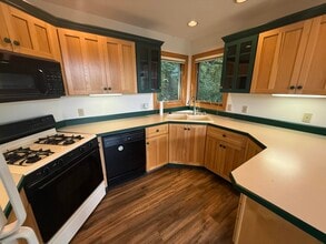 125 Cogan Dr in Galena, IL - Building Photo - Building Photo
