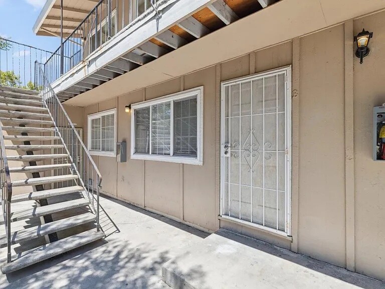 5723 Via Monte Dr in San Jose, CA - Building Photo