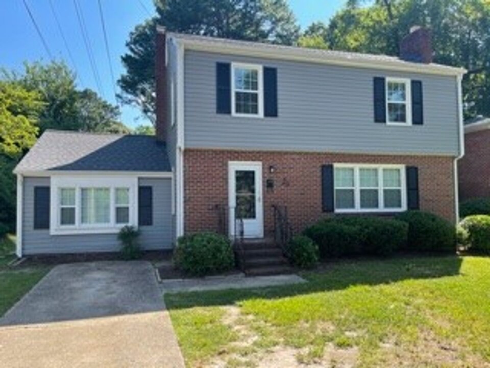20 Nutmeg Quarter Pl in Newport News, VA - Building Photo