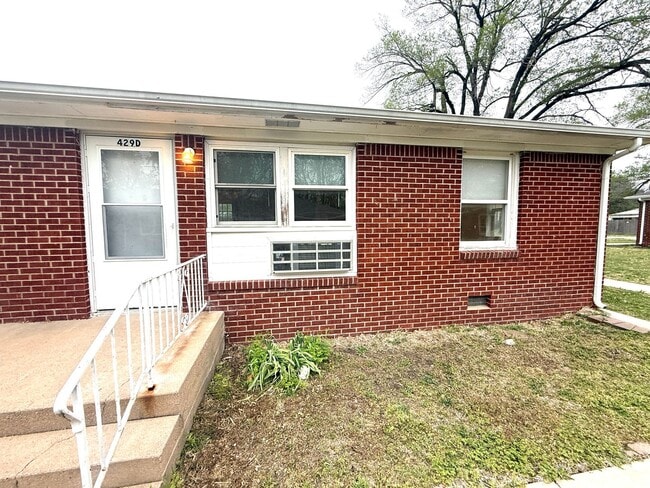 property at 429 SE 11th St