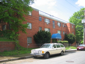 Market Astor Apartments in Washington, DC - Building Photo - Building Photo