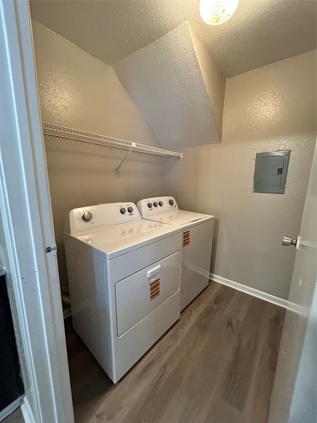 property at 3901 Woodchase Dr