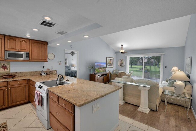 40678 Inverness Way in Palm Desert, CA - Building Photo - Building Photo