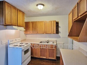 524 E 58th St in Jacksonville, FL - Building Photo - Building Photo