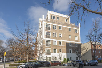 The Bristol Condos in Brooklyn, NY - Building Photo - Building Photo