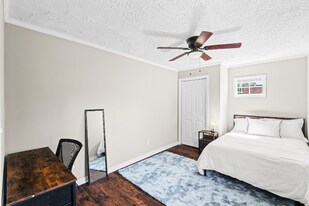 206 E 37th St in Richmond, VA - Building Photo