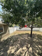 18520 Mammoth Cave Blvd in Pflugerville, TX - Foto de edificio - Building Photo